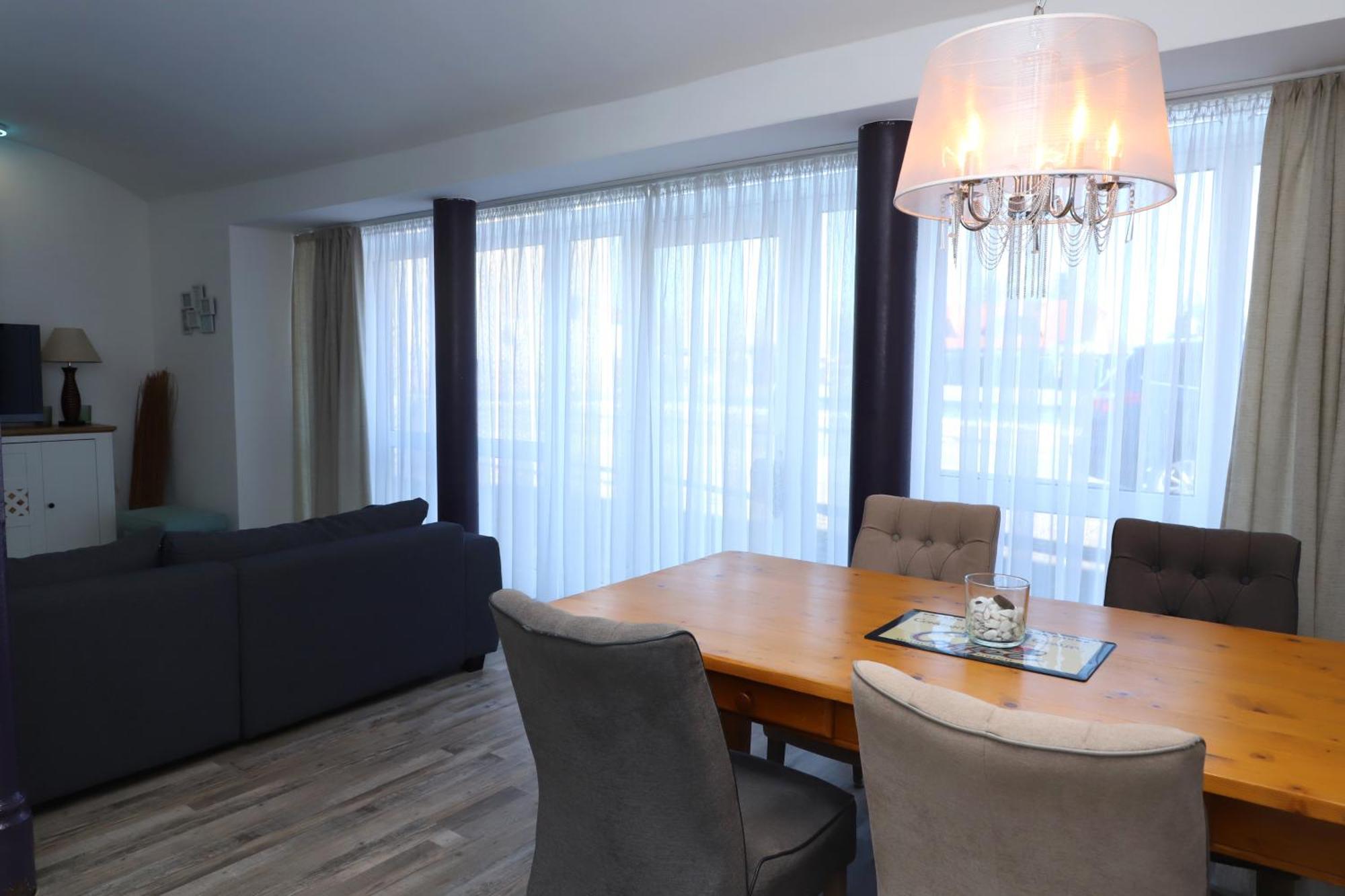 Apartment Gut Kuhfs Grosszossen